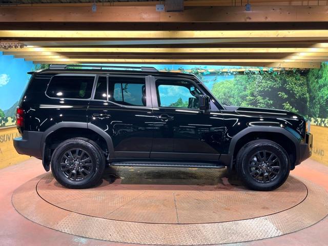 ランドクルーザー２５０ ＶＸ　禁煙車　サンルーフ　トヨタチームメイト　１２型ディスプレイ　全周囲カメラ　レーダークルーズ　ブラインドスポットモニター　デジタルミラー　黒革　シートベンチレーション　丸目ＬＥＤヘッド＆フォグ　ＥＴＣ（60枚目）