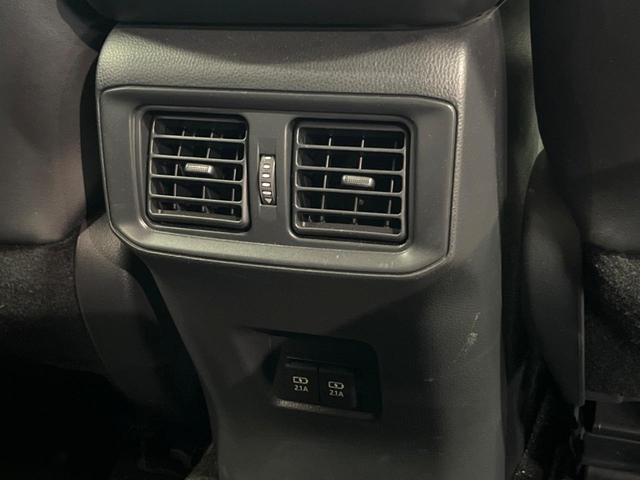 RAV4 アドベンチャー オフロードパッケージ 禁煙 純正9型ナビ 全周囲カメラ ブラインドスポットモニター レーダークルーズ デジタルミラー LEDヘッド&フォグ オートハイビーム クリアランスソナー 純正18アルミ ETC ルーフレール(57枚目)
