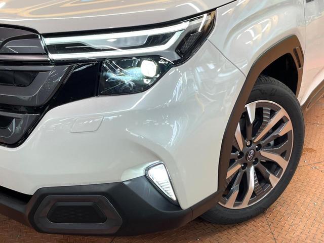 フォレスター プレミアムS:HEV EX 登録済未使用車 セットオプションCJ サンルーフ ハーマンカードン 黒革 アイサイトXテクノロジー 11型ナビフルセグ 全周囲カメラ アクセサリーコンセント 電動リアゲート 専用19インチAW(17枚目)