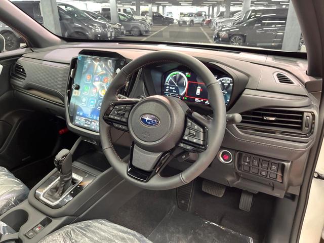 フォレスター プレミアムS:HEV EX 登録済未使用車 セットオプションCJ サンルーフ ハーマンカードン 黒革 アイサイトXテクノロジー 11型ナビフルセグ 全周囲カメラ アクセサリーコンセント 電動リアゲート 専用19インチAW(22枚目)