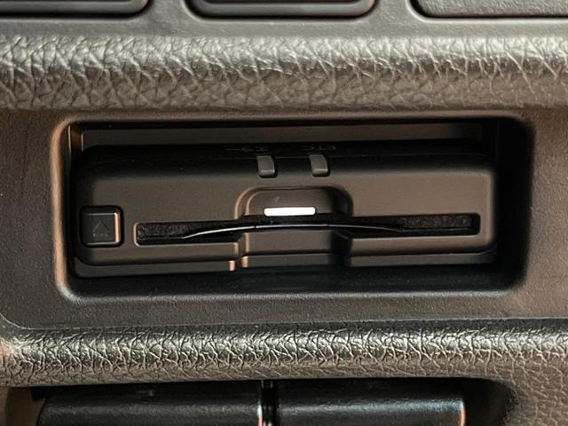 エクストレイル ２０Ｘｉ　レザーエディション　Ｖセレクション　４ＷＤ　禁煙　純正９型ナビ　全周囲カメラ　プロパイロット　デジタルミラー　電動リアゲート　黒革　パワーシート　全席シートヒーター　ＬＥＤヘッド　クリアランスソナー　純正１８アルミ　ＥＴＣ　ルーフレール（38枚目）