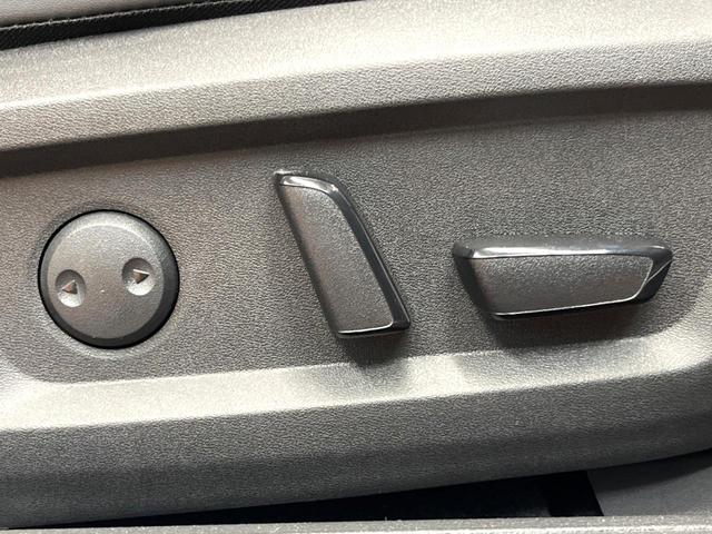 エクストレイル G e-4ORCE 4WD 禁煙 純正12型ナビ 全周囲カメラ プロパイロット 後方車両検知 デジタルミラー 電動リアゲート 全席シートヒーター メモリーシート LEDヘッド ETC 純正19インチアルミ(34枚目)