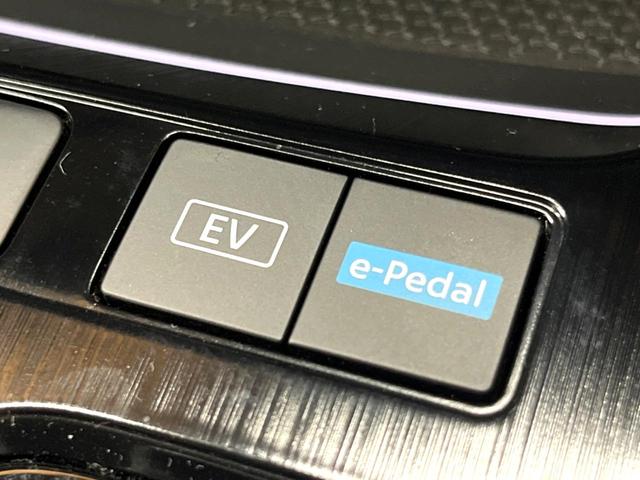 エクストレイル G e-4ORCE 4WD 禁煙 純正12型ナビ 全周囲カメラ プロパイロット 後方車両検知 デジタルミラー 電動リアゲート 全席シートヒーター メモリーシート LEDヘッド ETC 純正19インチアルミ(48枚目)