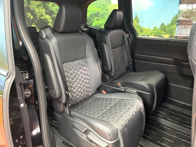 ヴォクシー S-Z ユニバーサルステップ 快適利便パック 10型ナビ フリップダウン 全周囲カメラ レーダークルーズ パワーバックドア デジタルミラー ブラインドスポットモニター 両側パワスラ ドラレコ ETC 禁煙車(13枚目)