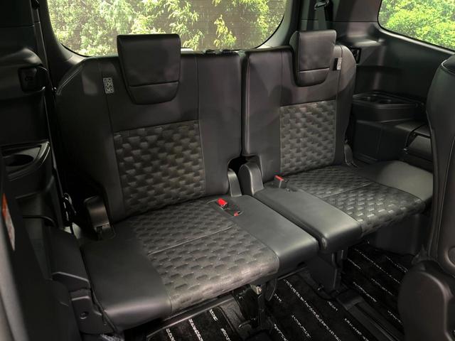 ヴォクシー S-Z ユニバーサルステップ 快適利便パック 10型ナビ フリップダウン 全周囲カメラ レーダークルーズ パワーバックドア デジタルミラー ブラインドスポットモニター 両側パワスラ ドラレコ ETC 禁煙車(14枚目)