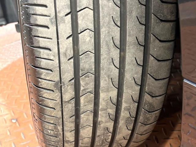 ヴォクシー S-Z ユニバーサルステップ 快適利便パック 10型ナビ フリップダウン 全周囲カメラ レーダークルーズ パワーバックドア デジタルミラー ブラインドスポットモニター 両側パワスラ ドラレコ ETC 禁煙車(28枚目)