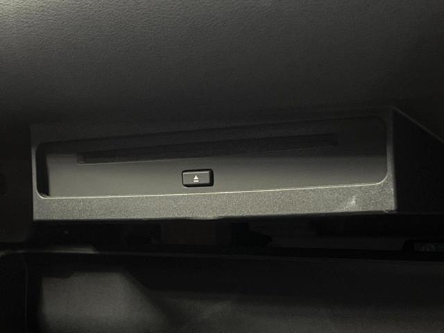 ヴォクシー S-Z ユニバーサルステップ 快適利便パック 10型ナビ フリップダウン 全周囲カメラ レーダークルーズ パワーバックドア デジタルミラー ブラインドスポットモニター 両側パワスラ ドラレコ ETC 禁煙車(49枚目)