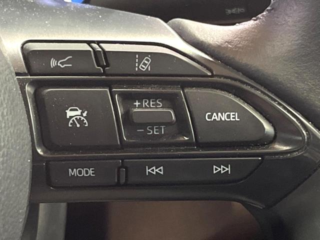 ヤリスクロス ハイブリッドZ 8型ナビ 全周囲カメラ レーダークルーズ セーフティセンス 車線逸脱警報 ブラインドスポットモニター シートヒーター 1500Wコンセント ドラレコ ETC LEDヘッド 純正18インチアルミ 禁煙車(5枚目)