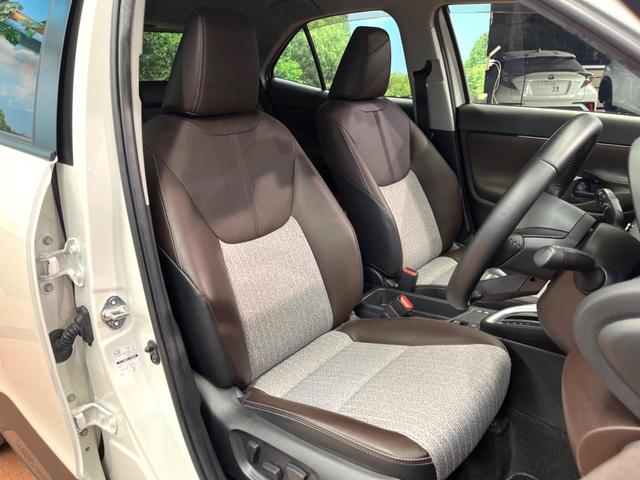 ヤリスクロス ハイブリッドZ 8型ナビ 全周囲カメラ レーダークルーズ セーフティセンス 車線逸脱警報 ブラインドスポットモニター シートヒーター 1500Wコンセント ドラレコ ETC LEDヘッド 純正18インチアルミ 禁煙車(12枚目)