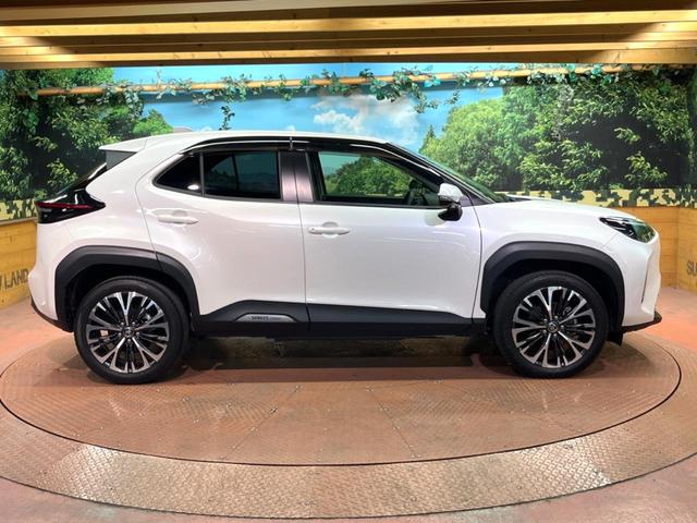 ヤリスクロス ハイブリッドZ 8型ナビ 全周囲カメラ レーダークルーズ セーフティセンス 車線逸脱警報 ブラインドスポットモニター シートヒーター 1500Wコンセント ドラレコ ETC LEDヘッド 純正18インチアルミ 禁煙車(54枚目)