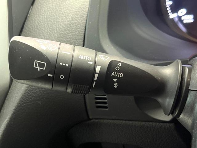 ランドクルーザープラド TX Lパッケージ 70thアニバーサリーリミテッド 禁煙 7人 純正9型ナビ バックカメラ レーダークルーズ 茶革 パワーシート シートベンチレーション LEDヘッド オートハイビーム クリアランスソナー ETC 純正18インチアルミ ルーフレール(47枚目)