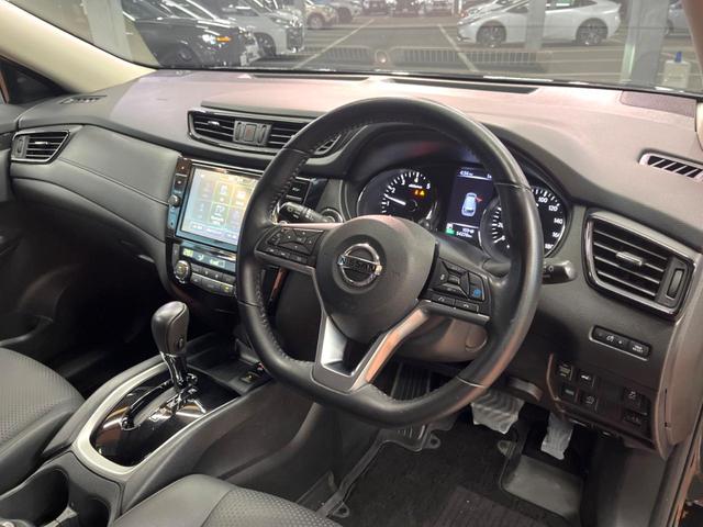 エクストレイル 20Xi 禁煙車 純正9型ナビ 全周囲カメラ プロパイロット デジタルミラー 電動リアゲート 全席シートヒーター LEDヘッド&フォグ クリアランスソナー 純正18インチアルミ ETC ルーフレール(22枚目)