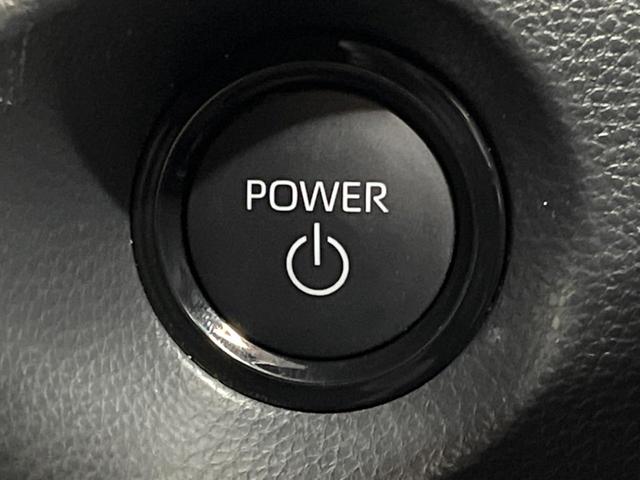 カローラクロス ハイブリッド G 禁煙車 純正8型ナビ バックカメラ トヨタセーフティセンス レーダークルーズ スマートキー LEDヘッド&フォグ ETC オートハイビーム デュアルエアコン 純正17インチアルミ(6枚目)