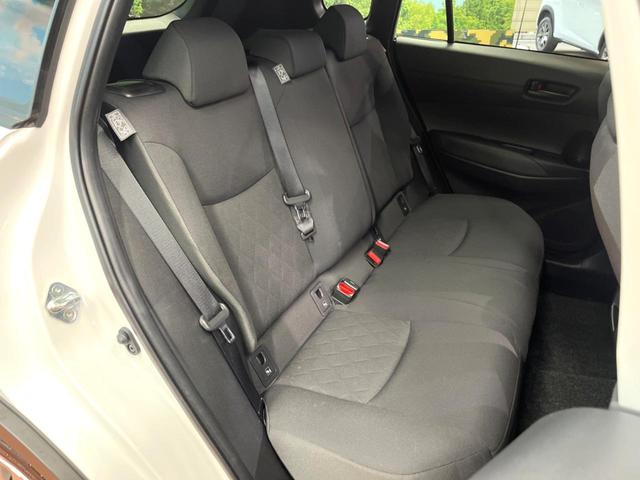 カローラクロス ハイブリッド G 禁煙車 純正8型ナビ バックカメラ トヨタセーフティセンス レーダークルーズ スマートキー LEDヘッド&フォグ ETC オートハイビーム デュアルエアコン 純正17インチアルミ(11枚目)