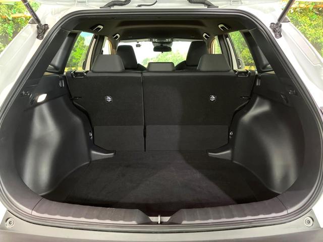 カローラクロス ハイブリッド G 禁煙車 純正8型ナビ バックカメラ トヨタセーフティセンス レーダークルーズ スマートキー LEDヘッド&フォグ ETC オートハイビーム デュアルエアコン 純正17インチアルミ(12枚目)