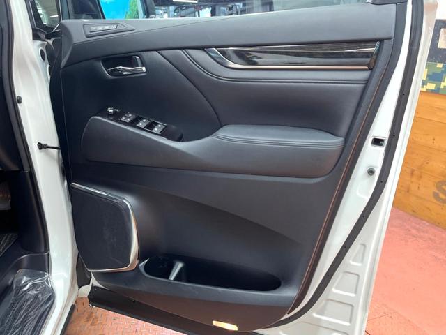 ヴェルファイア 2.5Z Gエディション 禁煙車 純正SDナビ バックカメラ フリップダウンモニター クルーズコントロール メモリーシート 電動リアゲート ETC LEDヘッド 純正18インチアルミ 両側電動ドア デュアルオートエアコン(34枚目)