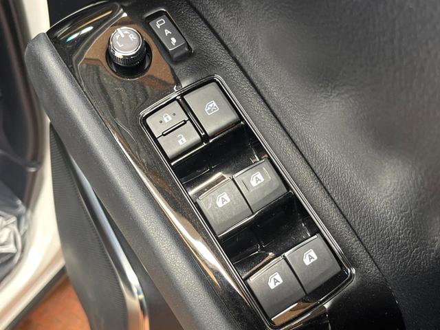 ヴェルファイア 2.5Z Gエディション 禁煙車 純正SDナビ バックカメラ フリップダウンモニター クルーズコントロール メモリーシート 電動リアゲート ETC LEDヘッド 純正18インチアルミ 両側電動ドア デュアルオートエアコン(35枚目)