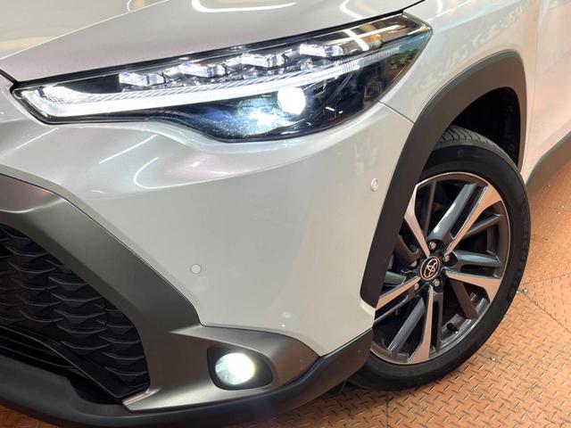 カローラクロス ハイブリッド Z 禁煙 ガラスルーフ 10型ナビ 全周囲カメラ レーダークルーズ ブラインドスポットモニター 電動リアゲート シートヒーター ハーフレザー LEDヘッド オートハイビーム 純正18インチアルミ ETC(15枚目)