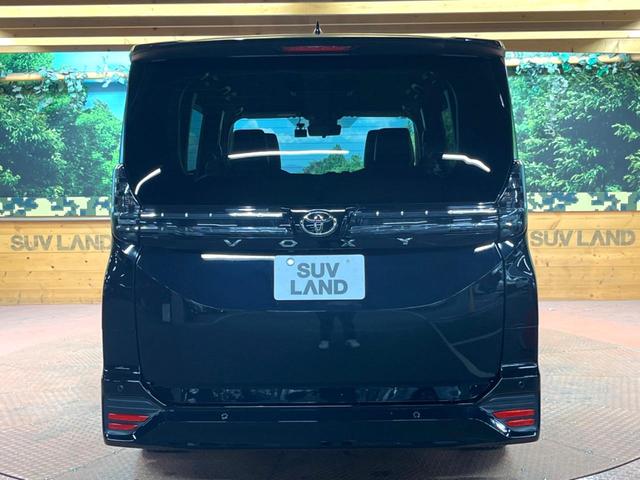 ヴォクシー S-Z 禁煙 快適利便パック 純正10型ナビ フリップダウン 全周囲カメラ レーダークルーズ セーフティセンス デジタルミラー 電動リアゲート シートヒーター ハーフレザー 三眼LED 純正17インチアルミ(18枚目)