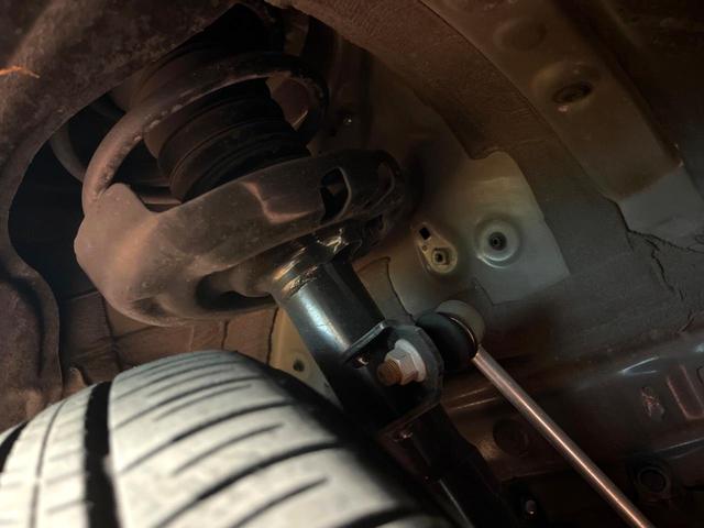 ヴォクシー S-Z 禁煙 快適利便パック 純正10型ナビ フリップダウン 全周囲カメラ レーダークルーズ セーフティセンス デジタルミラー 電動リアゲート シートヒーター ハーフレザー 三眼LED 純正17インチアルミ(21枚目)