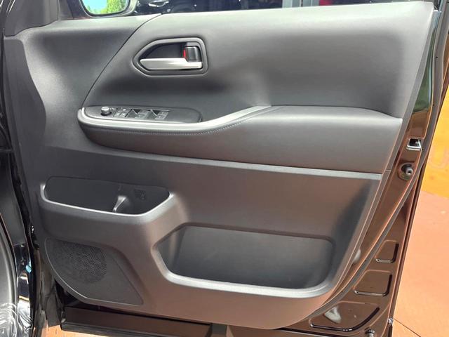 ヴォクシー S-Z 禁煙 快適利便パック 純正10型ナビ フリップダウン 全周囲カメラ レーダークルーズ セーフティセンス デジタルミラー 電動リアゲート シートヒーター ハーフレザー 三眼LED 純正17インチアルミ(31枚目)