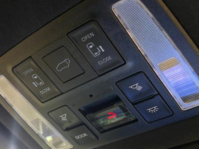 ヴォクシー S-Z 禁煙 快適利便パック 純正10型ナビ フリップダウン 全周囲カメラ レーダークルーズ セーフティセンス デジタルミラー 電動リアゲート シートヒーター ハーフレザー 三眼LED 純正17インチアルミ(45枚目)