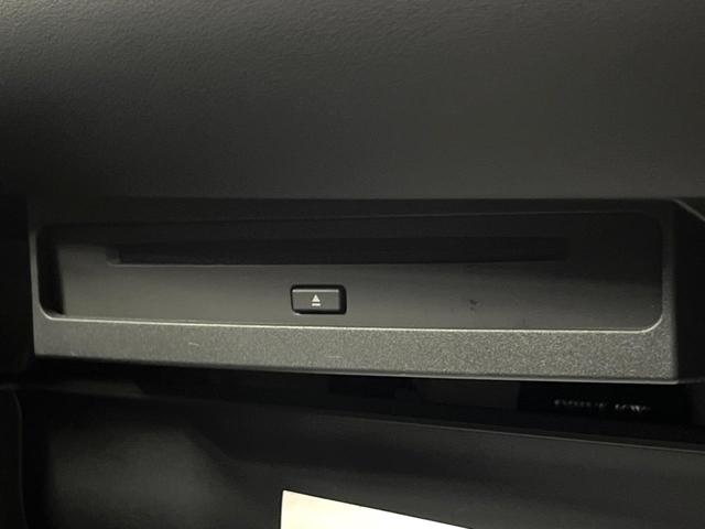 ヴォクシー S-Z 禁煙 快適利便パック 純正10型ナビ フリップダウン 全周囲カメラ レーダークルーズ セーフティセンス デジタルミラー 電動リアゲート シートヒーター ハーフレザー 三眼LED 純正17インチアルミ(47枚目)