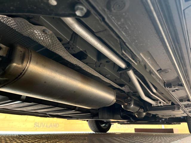 ヴォクシー S-Z 禁煙 快適利便パック 純正10型ナビ フリップダウン 全周囲カメラ レーダークルーズ セーフティセンス デジタルミラー 電動リアゲート シートヒーター ハーフレザー 三眼LED 純正17インチアルミ(59枚目)