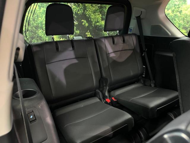 ランドクルーザープラド TX Lパッケージ マットブラックエディション 禁煙車 サンルーフ 純正ナビ 全周囲カメラ レーダークルーズ パワーシート ブラインドスポットモニター オートマチックハイビーム シートベンチレーション 黒革シート LEDヘッド 純正18インチアルミ(13枚目)