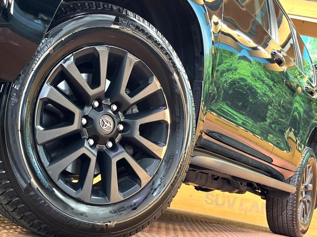 ランドクルーザープラド TX Lパッケージ マットブラックエディション 禁煙車 サンルーフ 純正ナビ 全周囲カメラ レーダークルーズ パワーシート ブラインドスポットモニター オートマチックハイビーム シートベンチレーション 黒革シート LEDヘッド 純正18インチアルミ(16枚目)