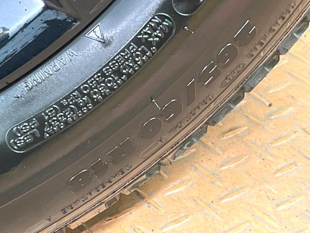 ランドクルーザープラド TX Lパッケージ マットブラックエディション 禁煙車 サンルーフ 純正ナビ 全周囲カメラ レーダークルーズ パワーシート ブラインドスポットモニター オートマチックハイビーム シートベンチレーション 黒革シート LEDヘッド 純正18インチアルミ(31枚目)