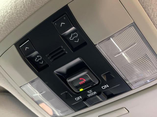 ランドクルーザープラド TX Lパッケージ マットブラックエディション 禁煙車 サンルーフ 純正ナビ 全周囲カメラ レーダークルーズ パワーシート ブラインドスポットモニター オートマチックハイビーム シートベンチレーション 黒革シート LEDヘッド 純正18インチアルミ(54枚目)