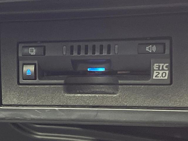 ランドクルーザープラド TX Lパッケージ マットブラックエディション 禁煙車 サンルーフ 純正ナビ 全周囲カメラ レーダークルーズ パワーシート ブラインドスポットモニター オートマチックハイビーム シートベンチレーション 黒革シート LEDヘッド 純正18インチアルミ(55枚目)