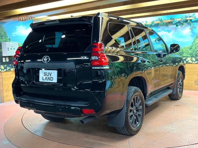 ランドクルーザープラド TX Lパッケージ マットブラックエディション 禁煙車 サンルーフ 純正ナビ 全周囲カメラ レーダークルーズ パワーシート ブラインドスポットモニター オートマチックハイビーム シートベンチレーション 黒革シート LEDヘッド 純正18インチアルミ(60枚目)