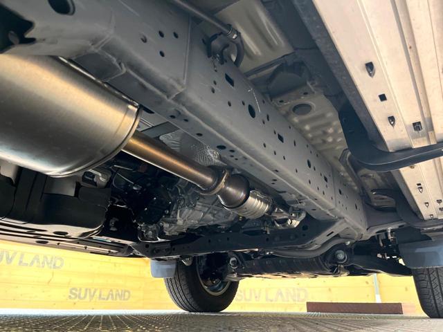 ランドクルーザープラド TX Lパッケージ マットブラックエディション 禁煙車 サンルーフ 純正ナビ 全周囲カメラ レーダークルーズ パワーシート ブラインドスポットモニター オートマチックハイビーム シートベンチレーション 黒革シート LEDヘッド 純正18インチアルミ(68枚目)