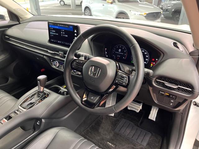 ZR-V Z 禁煙車 純正9型ナビ BOSEサウンド 全周囲カメラ レーダークルーズ ブラインドスポットモニター 電動リアゲート メモリーシート シートヒーター ステアリングヒーター LEDヘッド ETC(22枚目)