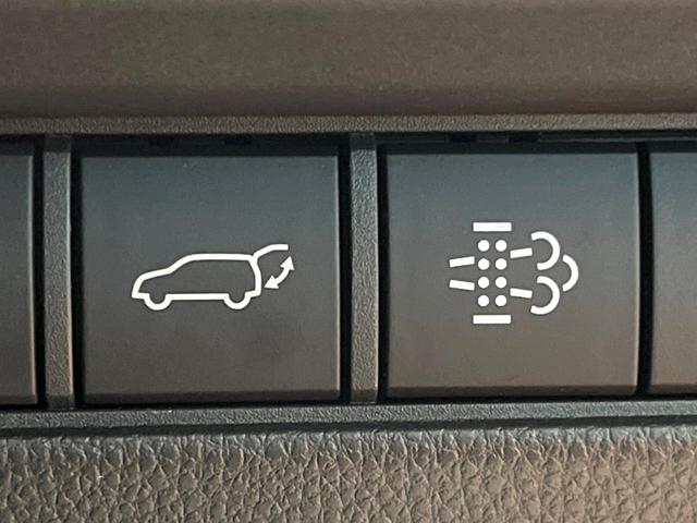 ランドクルーザー250 VX 禁煙車 7人乗り サンルーフ 純正12型ナビ 全周囲カメラ JBLサウンド デジタルインナーミラー ブラインドスポットモニター レーダークルーズ 電動リアゲート 黒側 シートベンチレーション ETC(37枚目)