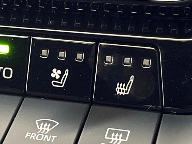 ランドクルーザー250 VX 禁煙車 7人乗り サンルーフ 純正12型ナビ 全周囲カメラ JBLサウンド デジタルインナーミラー ブラインドスポットモニター レーダークルーズ 電動リアゲート 黒側 シートベンチレーション ETC(51枚目)