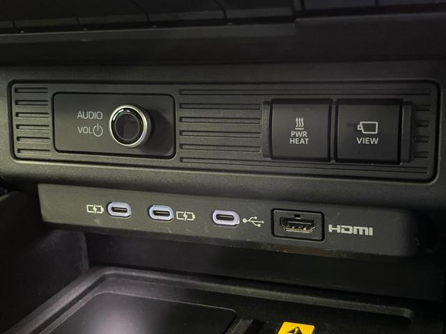 ランドクルーザー250 VX 禁煙車 7人乗り サンルーフ 純正12型ナビ 全周囲カメラ JBLサウンド デジタルインナーミラー ブラインドスポットモニター レーダークルーズ 電動リアゲート 黒側 シートベンチレーション ETC(52枚目)