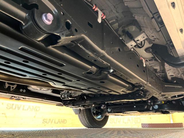 ランドクルーザー250 VX 禁煙車 7人乗り サンルーフ 純正12型ナビ 全周囲カメラ JBLサウンド デジタルインナーミラー ブラインドスポットモニター レーダークルーズ 電動リアゲート 黒側 シートベンチレーション ETC(71枚目)