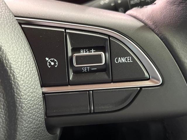 ジムニー ＸＣ　届出済未使用車　衝突軽減装置　クルコン　クリアランスソナー　オートハイビーム　シートヒーター　ダウンヒルアシスト　アイドリングストップ　電動格納ミラー　キーレス　スマートキー（4枚目）