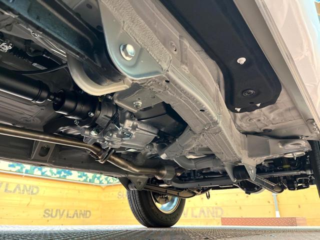 ジムニー ＸＣ　届出済未使用車　衝突軽減装置　クルコン　クリアランスソナー　オートハイビーム　シートヒーター　ダウンヒルアシスト　アイドリングストップ　電動格納ミラー　キーレス　スマートキー（51枚目）