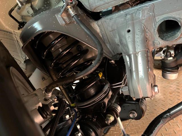 ジムニー ＸＣ　届出済未使用車　衝突軽減装置　クルコン　クリアランスソナー　オートハイビーム　シートヒーター　ダウンヒルアシスト　アイドリングストップ　電動格納ミラー　キーレス　スマートキー（52枚目）