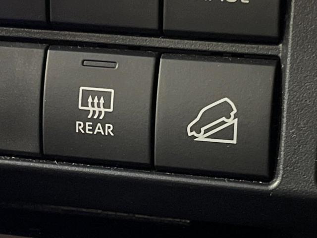 ランドクルーザー70 AX 禁煙車 9型ナビ バックカメラ 衝突軽減装置 ハーフレザーシート LEDヘッドライト デジタルミラー 車線逸脱警報 オートライト 16インチアルミ(7枚目)