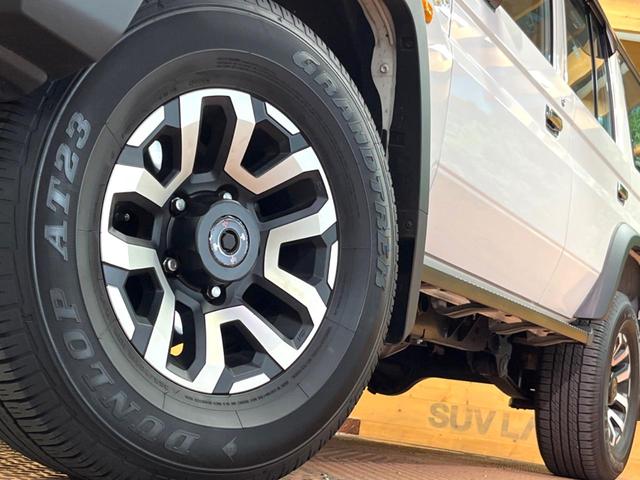 ランドクルーザー70 AX 禁煙車 9型ナビ バックカメラ 衝突軽減装置 ハーフレザーシート LEDヘッドライト デジタルミラー 車線逸脱警報 オートライト 16インチアルミ(13枚目)