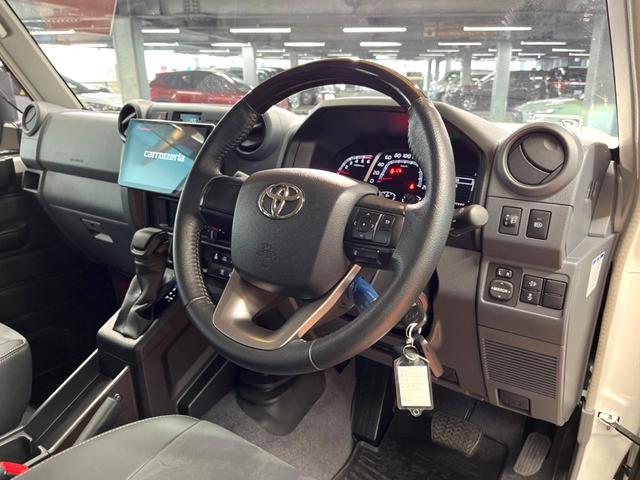 ランドクルーザー70 AX 禁煙車 9型ナビ バックカメラ 衝突軽減装置 ハーフレザーシート LEDヘッドライト デジタルミラー 車線逸脱警報 オートライト 16インチアルミ(21枚目)
