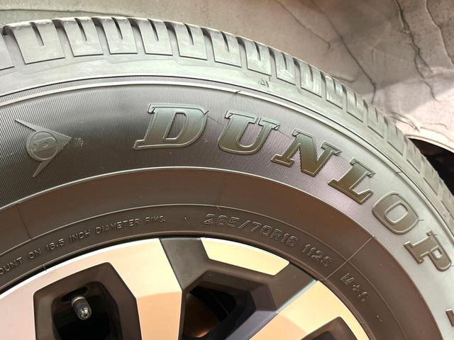 ランドクルーザー70 AX 禁煙車 9型ナビ バックカメラ 衝突軽減装置 ハーフレザーシート LEDヘッドライト デジタルミラー 車線逸脱警報 オートライト 16インチアルミ(28枚目)