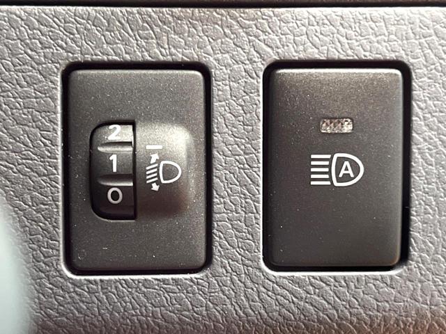 ランドクルーザー70 AX 禁煙車 9型ナビ バックカメラ 衝突軽減装置 ハーフレザーシート LEDヘッドライト デジタルミラー 車線逸脱警報 オートライト 16インチアルミ(31枚目)