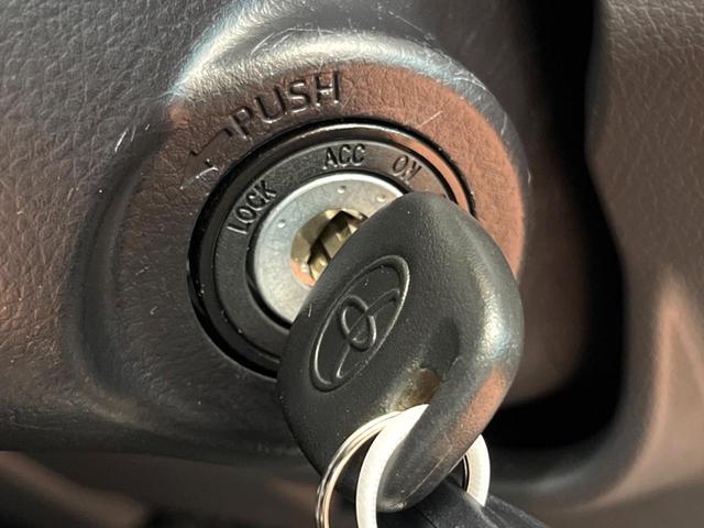 ランドクルーザー70 AX 禁煙車 9型ナビ バックカメラ 衝突軽減装置 ハーフレザーシート LEDヘッドライト デジタルミラー 車線逸脱警報 オートライト 16インチアルミ(35枚目)