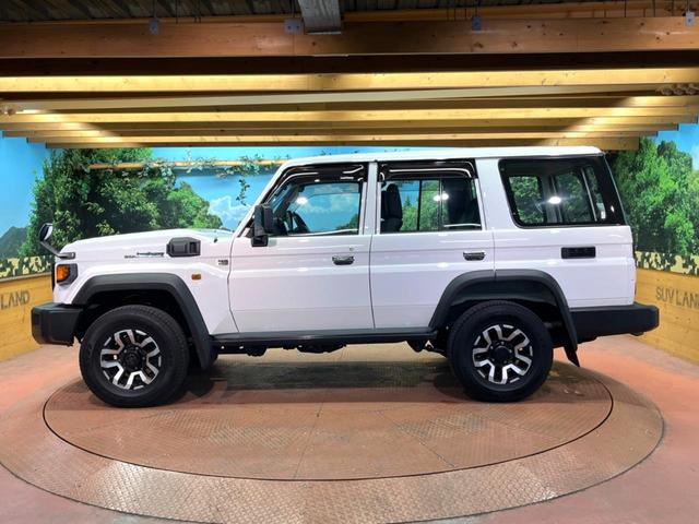 ランドクルーザー70 AX 禁煙車 9型ナビ バックカメラ 衝突軽減装置 ハーフレザーシート LEDヘッドライト デジタルミラー 車線逸脱警報 オートライト 16インチアルミ(52枚目)